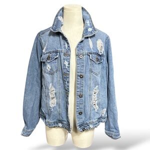 Highway Jeans Light Blue Distressed Jean Jacket women’s size 1X (G41)